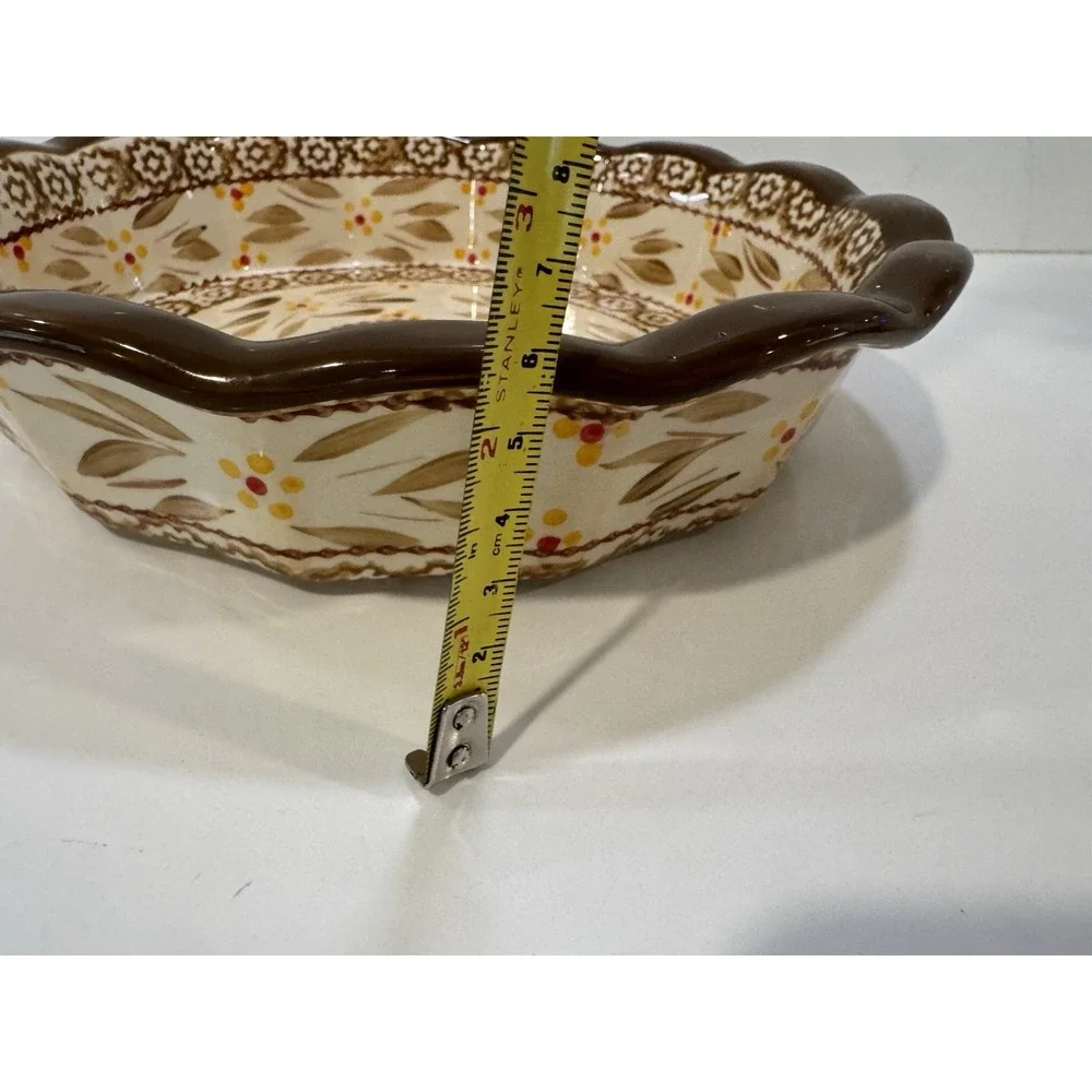 Temptations Old World Pie Plate Deep Dish With Lid Brown 9